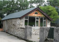 File:Sunrise farm building.jpg